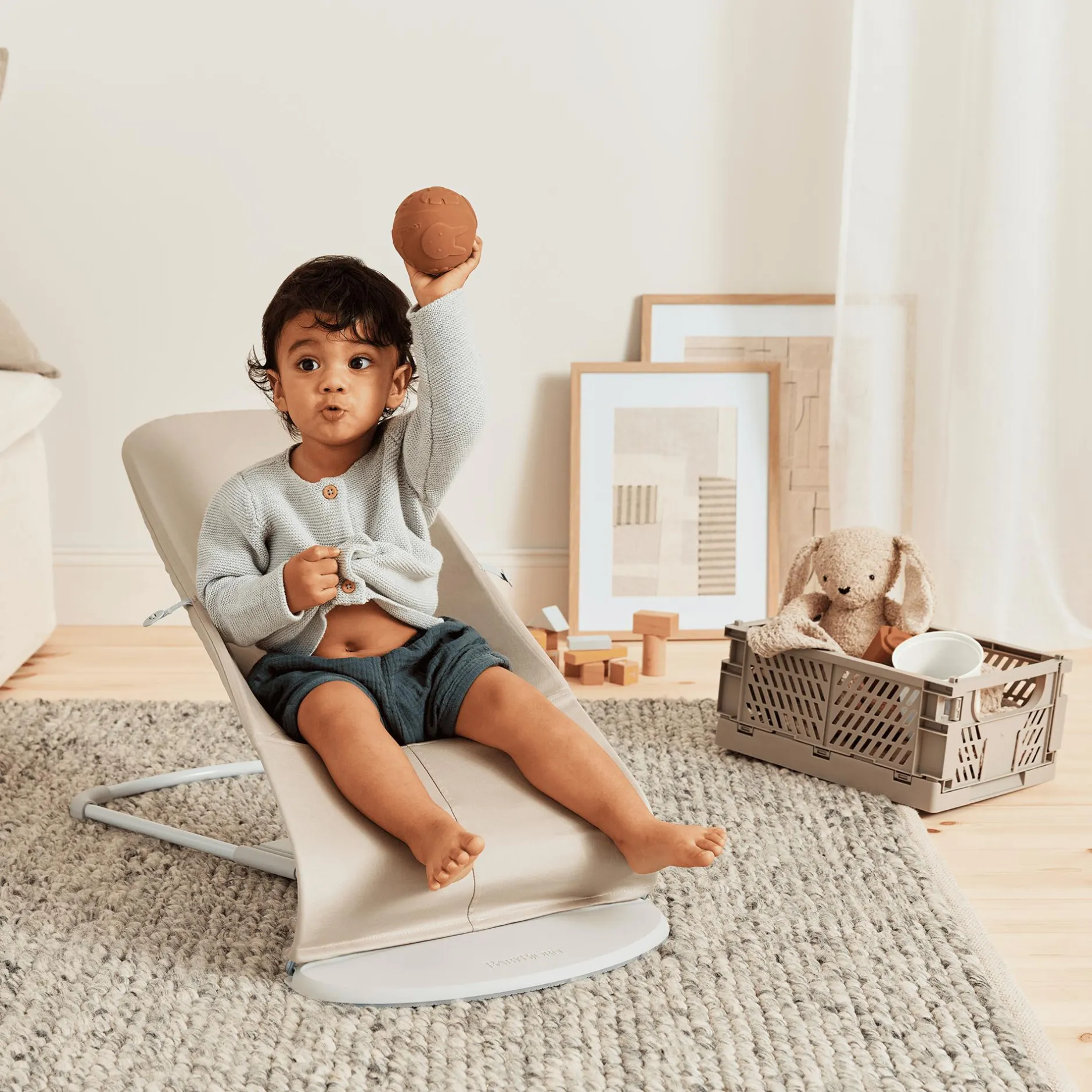 BABYBJu00d6RN Babywippe Balance Soft Beige/Grey* Wippen
