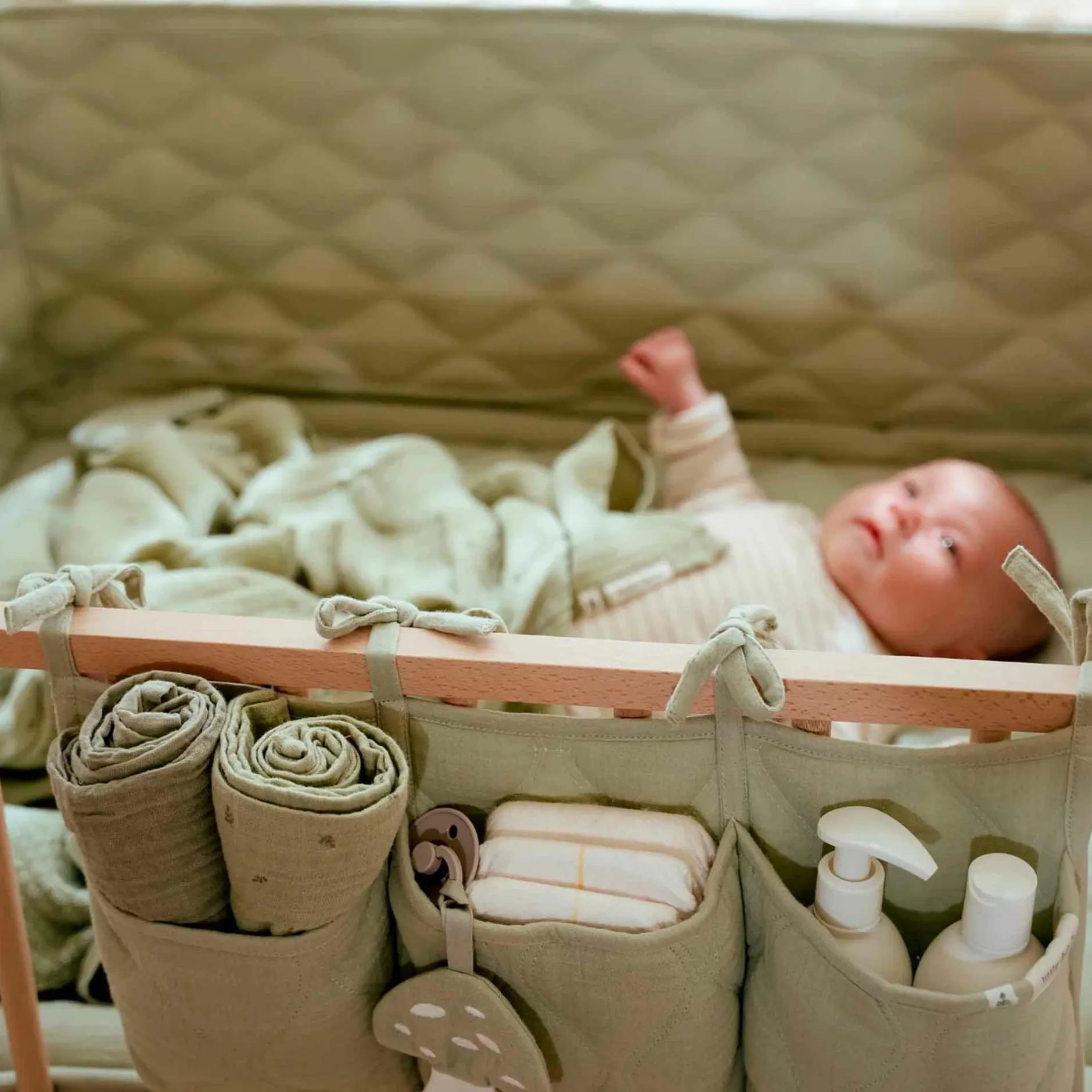 LITTLE DUTCH Bettumrandung Pure Sage* Bettausstattung