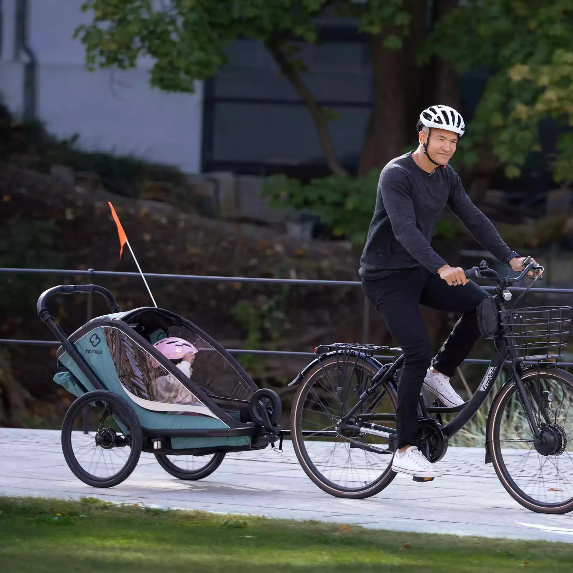 hamax Cocoon Zweisitzer Green/Black* Fahrradanhänger
