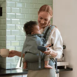 ELSA & EMIL Babytrage HUGIFY Fullbuckle Krokodilgrün* Babytragen