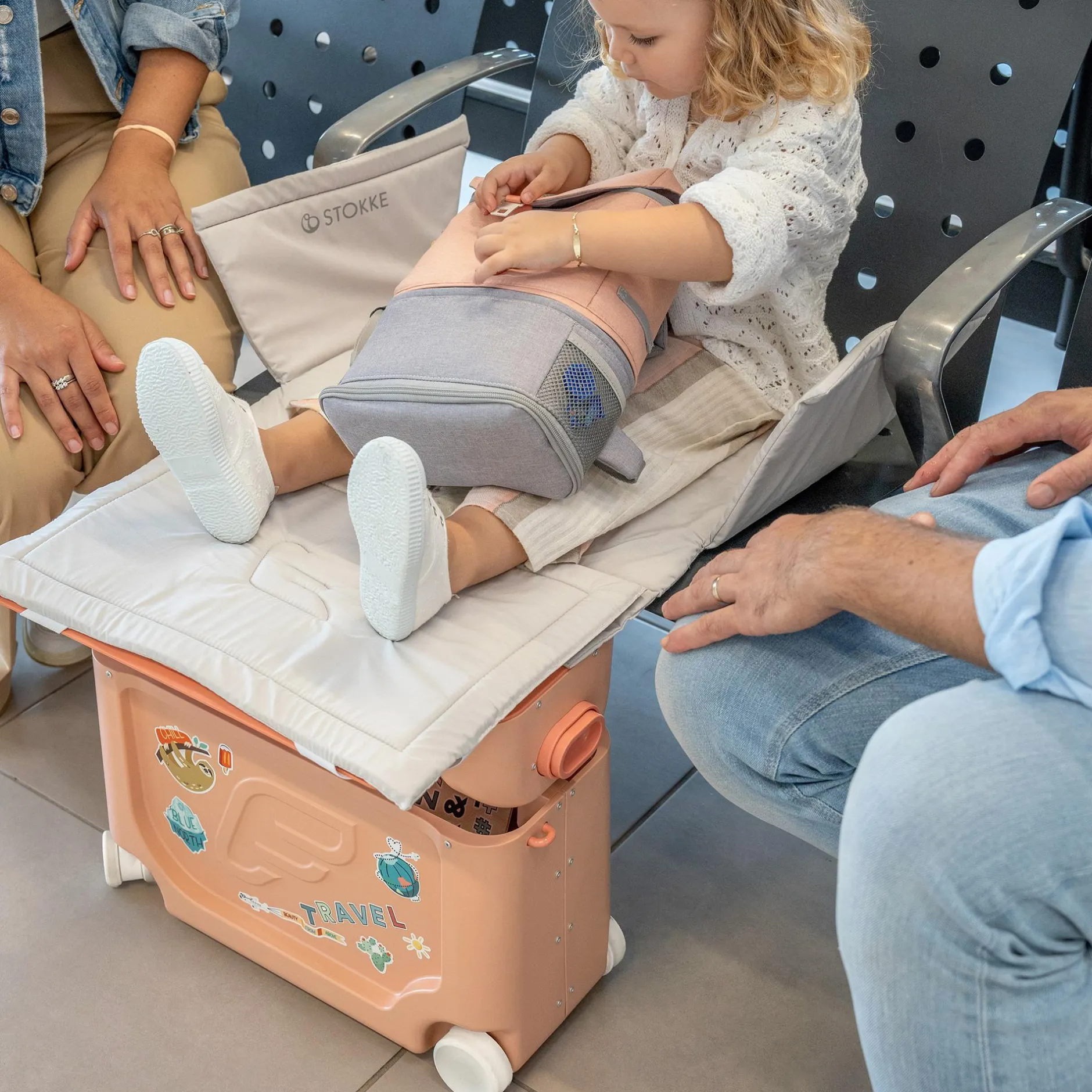 STOKKE JetKids™ BedBox™ Coral Pink*Kinder Kinderkoffer|Reisebetten & Zubehör