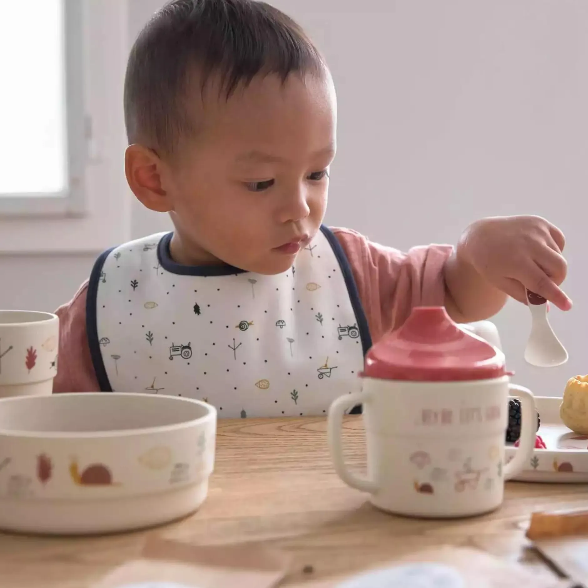 Lu00c4SSIG Lätzchen Bib Garden Explorer* Lätzchen|Lätzchen