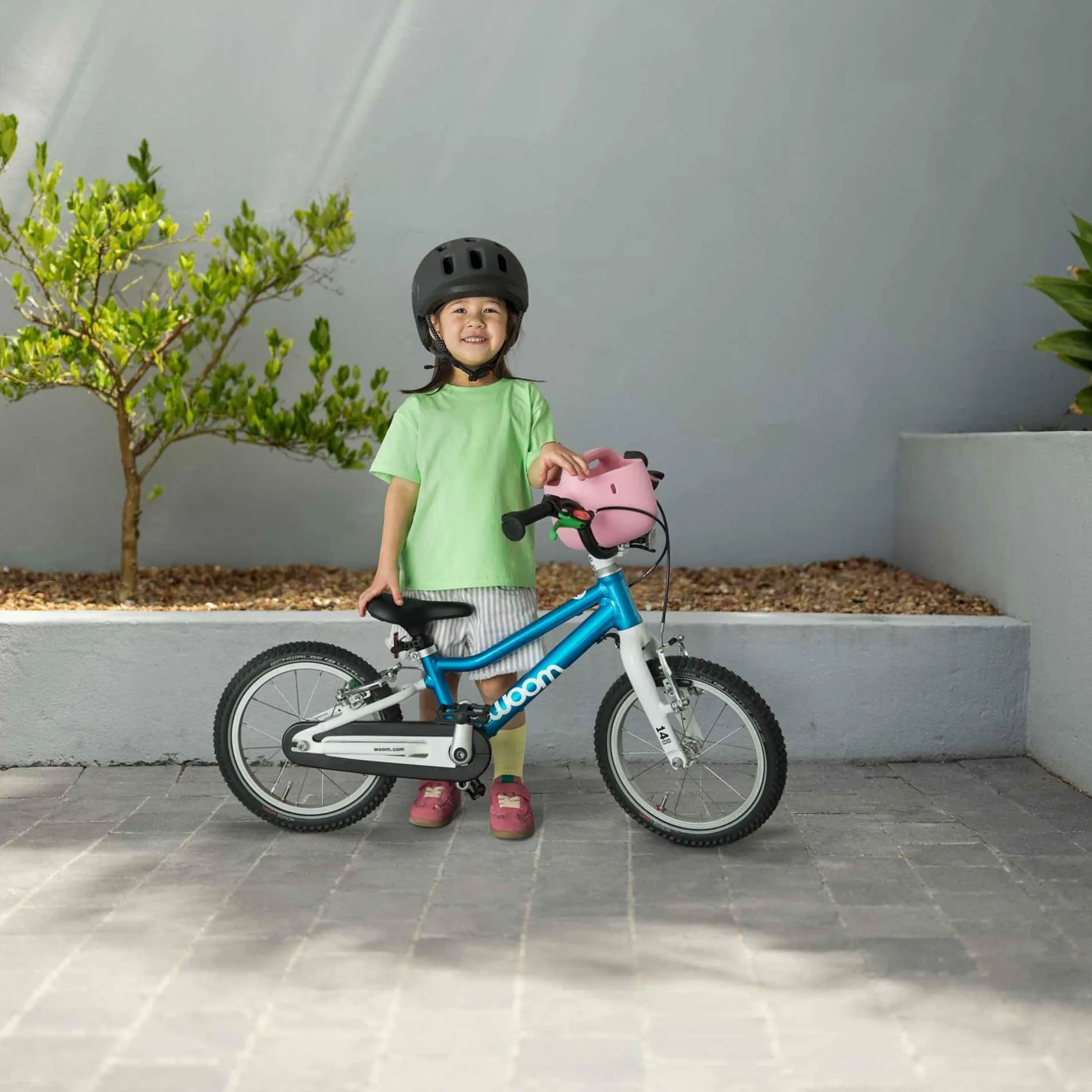 Woom Ready Kinderhelm S Charcoal Metallic* Fahrradhelme