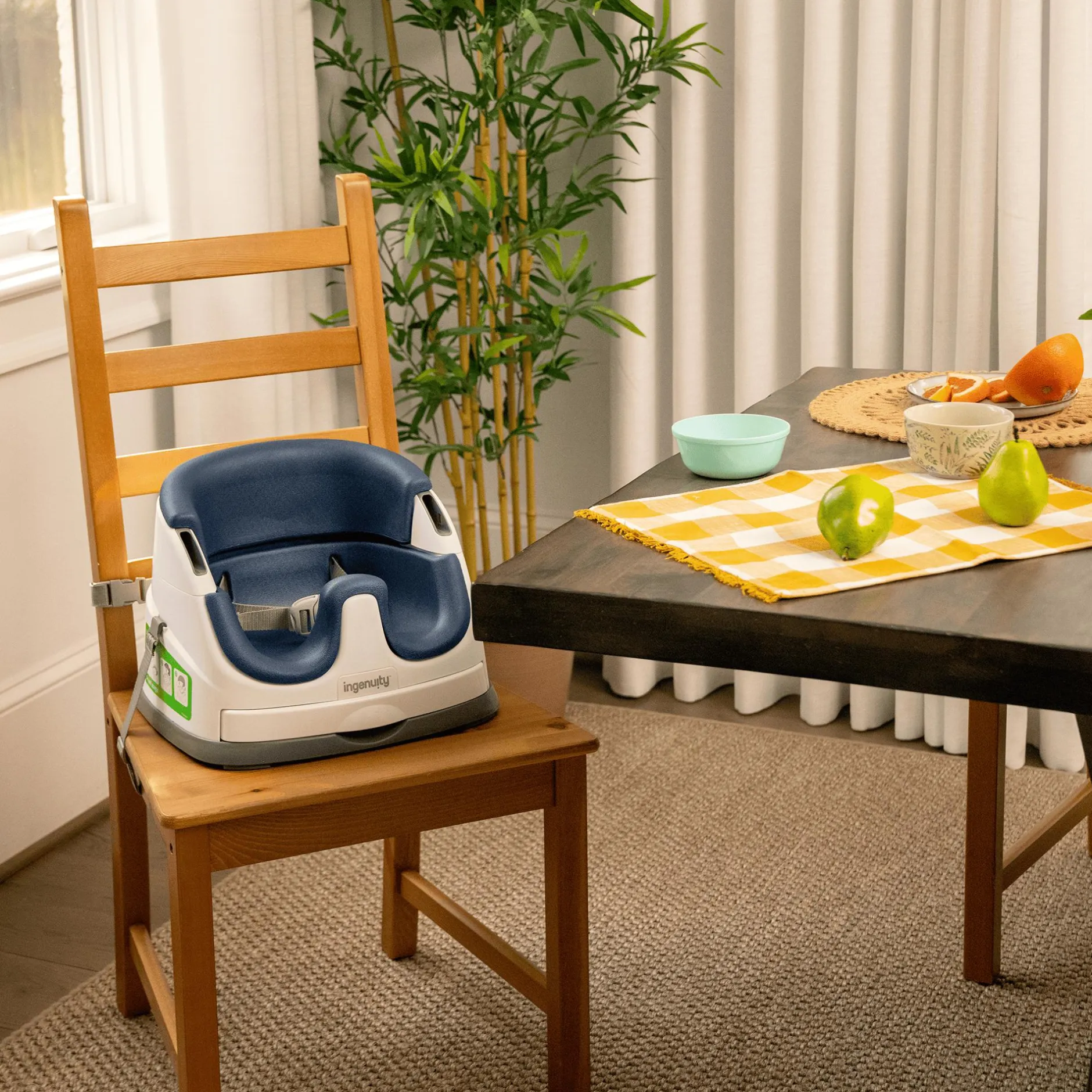 ingenuity Sitzerhöhung Baby Base 2-in-1* Reisehochstühle