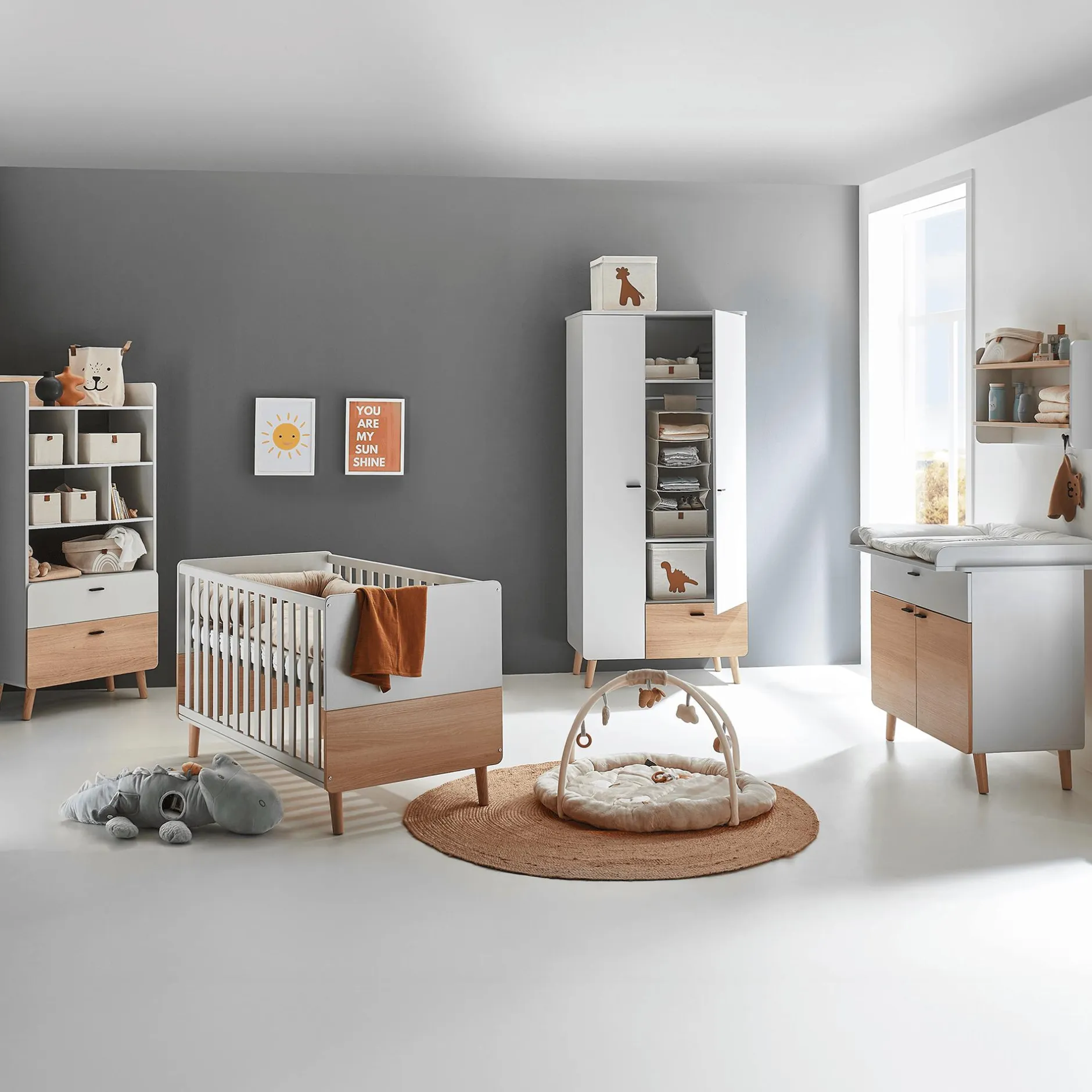 Arthur Berndt 3-teiliges Babyzimmer Lovis mit Kommodenfüßen 85 cm für die schmale Wickelkommode* Babyzimmer Sets