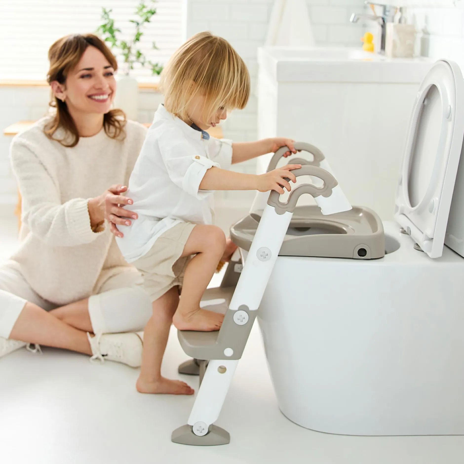 rotho Babydesign Toilettentrainer AVA Cappuccino* Toilettensitze