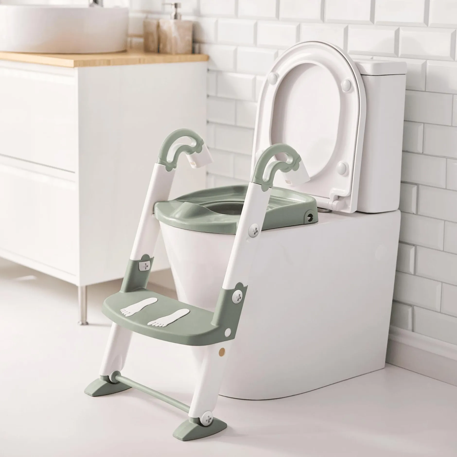 rotho Babydesign Toilettentrainer AVA Sage Green* Toilettensitze