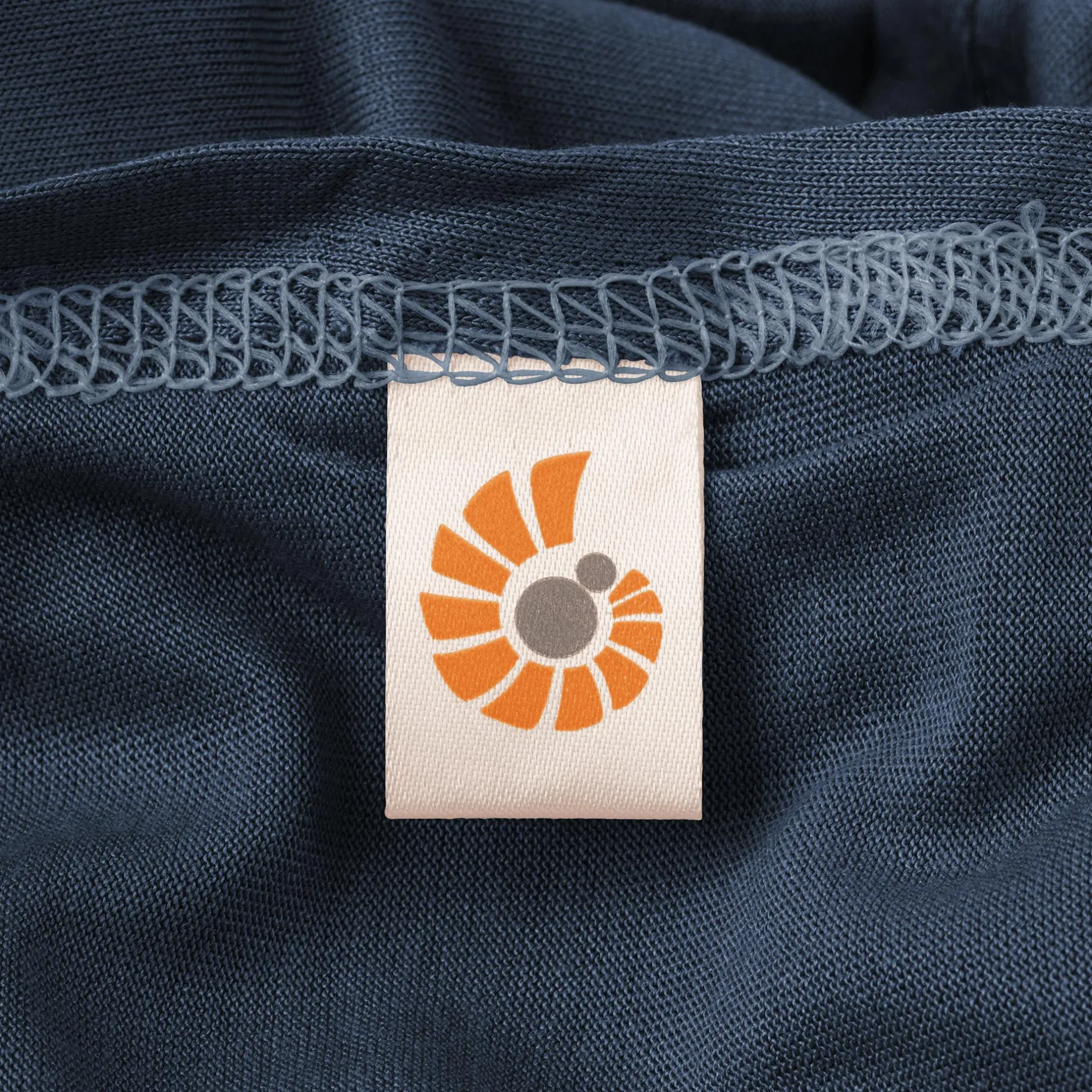ERGObaby Tragetuch Aura Twilight Navy 100 % Tencel Lyocell* Tragetücher