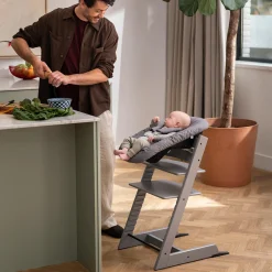 STOKKE Tripp Trapp® Buche Storm Grey* Treppenhochstühle